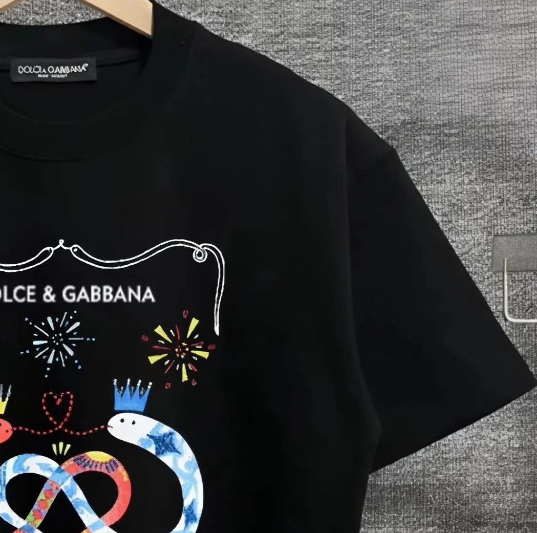 DG* 2025 logo t Same Style Size： S （90-130 ） M （120-150 ） L （140-165 ） XL （160-180 ） XXL （180 ） ：Black Red